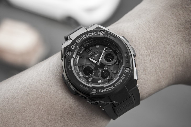 Đồng hồ G-Shock GST-S300G-1A1DR giá rẻ, thay pin miễn phí - Ảnh 1