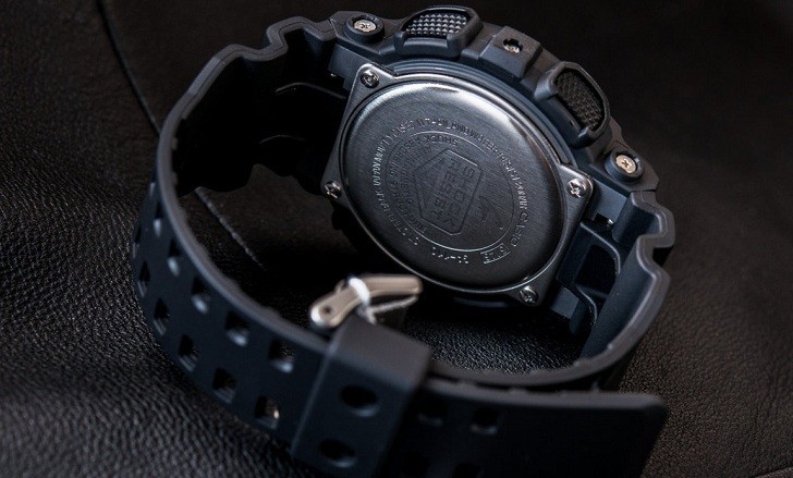 Đồng hồ G-Shock GA-110-1BDR chịu nước 20 ATM thoải mái lặn - Ảnh: 5
