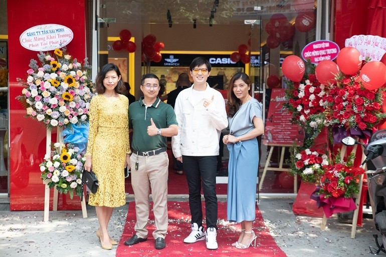 Giới thiệu hệ thống showroom Đồng Hồ Hải Triều - Ảnh: 4