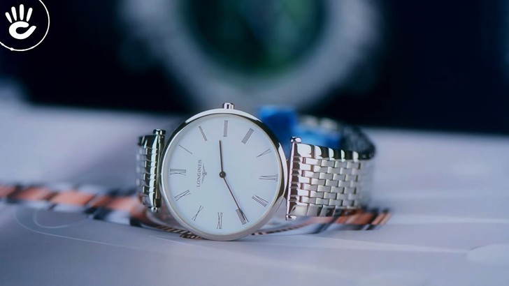 Longines L4.709.4.11.6-L4.209.4.11.6 thay pin miễn phí - Ảnh 1