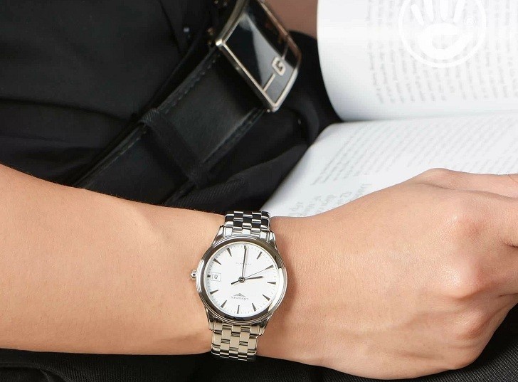 Đồng hồ Longines L4.874.4.12.6 dây đeo kim loại bền chắc - Ảnh 1