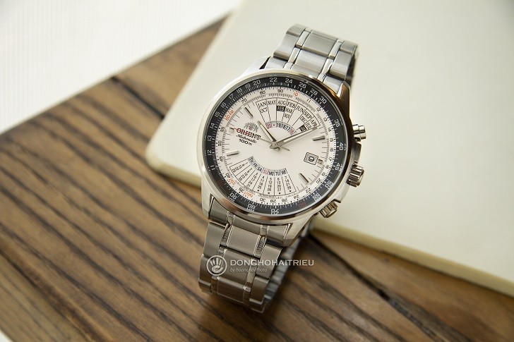 Orient FEU07005WX chỉ 4 triệu đồng cho đồng hồ cơ có thiết kế ấn tượng - Ảnh 1
