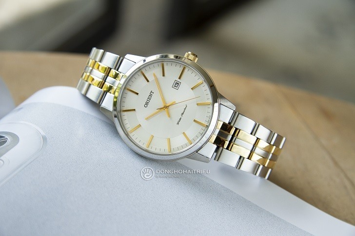 Orient FUNG8002W0 chỉ 4 triệu cho đồng hồ kính Sapphire - Ảnh 1