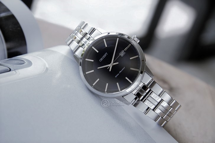 Orient FUNG8003B0 chỉ 4 triệu cho đồng hồ kính Sapphire - Ảnh 1