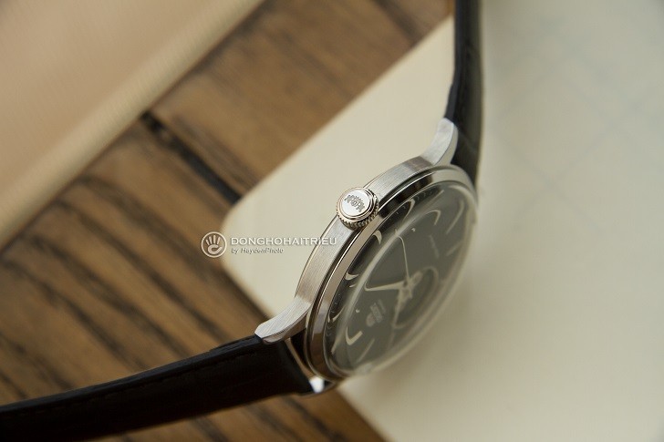 Đồng hồ cơ Orient RA-AG0004B10B thiết kế Open Heart bắt mắt - Ảnh 4