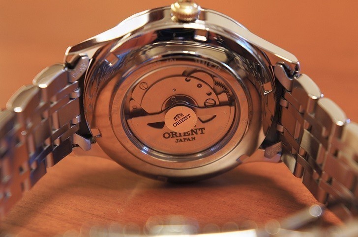 Đồng hồ Orient SFM02001W0 máy cơ, trữ cót khoảng 40 giờ - Ảnh: 2