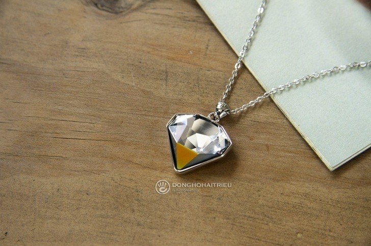 Sức hút dây chuyền Saga 53442 SVBK-XL đính đá Swarovski cao cấp - Ảnh 2