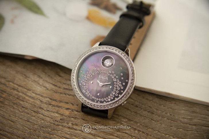 Đồng hồ Saga 53766 SVMBBK-2 đá Swarovski, máy pin Thuỵ Sỹ - Ảnh 2