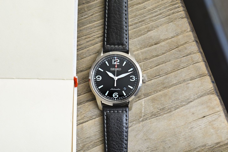 Đồng hồ Seiko SRPB07J1: Sở hữu bộ máy cơ cao cấp và bền bỉ - Ảnh 3