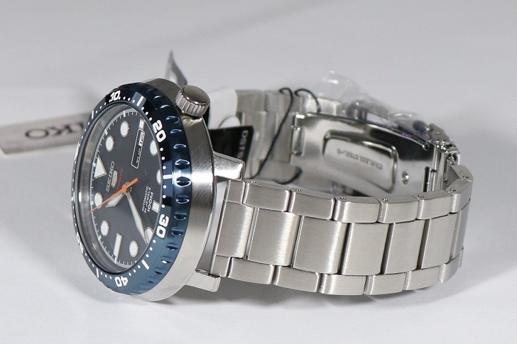 Đồng hồ Seiko SRPC63K1 chống nước 10ATM, thoải mái bơi lội - Ảnh 6