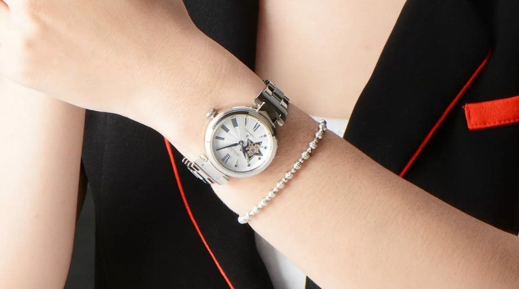 Đồng hồ Seiko SSA821J1 lộ cơ, đính kim cương sang trọng - Ảnh 3