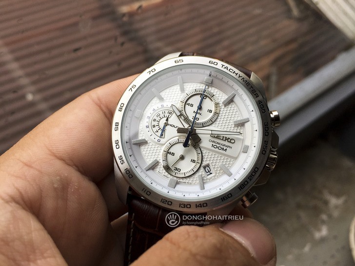 Đồng hồ Seiko SSB263P1 giá rẻ, thay pin miễn phí trọn đời - Ảnh 3