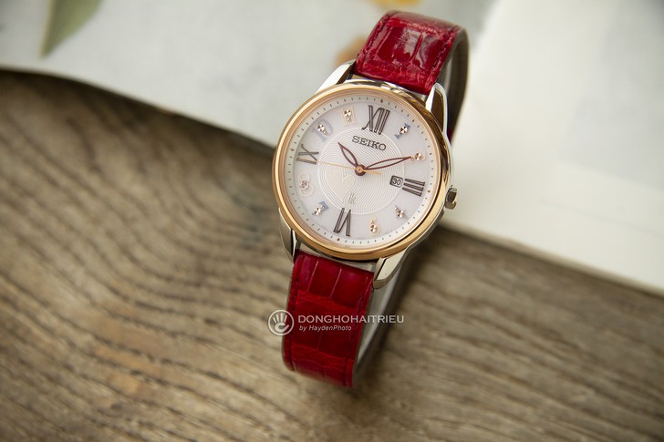 Đồng hồ Seiko SUT370J1 đính đá nổi bật, phối màu trẻ trung - Ảnh 1
