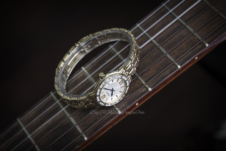 Đồng hồ nữ Seiko SXDG76P1 mạ vàng, đính pha lê sang trọng - Ảnh 6