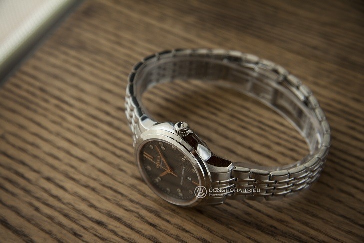 Thiết Kế Doxa D221SGY Nổi Bật Nhờ 14 Viên Kim Cương - Ảnh: 5