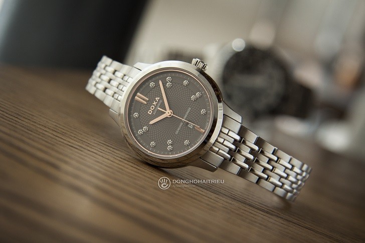 Thiết Kế Doxa D221SGY Nổi Bật Nhờ 14 Viên Kim Cương - Ảnh: 8