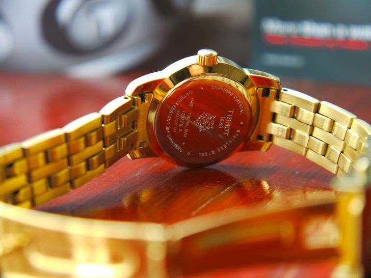 Đồng hồ nữ Tissot T033.210.33.111.00 thay pin miễn phí - Ảnh 5