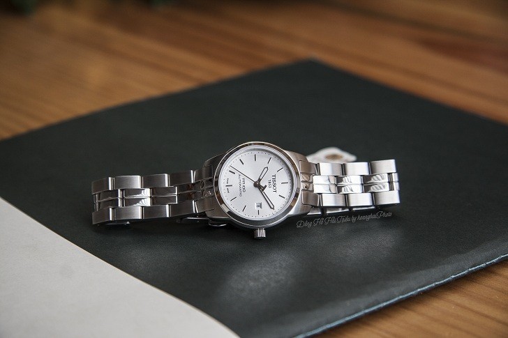 Đồng hồ Tissot T049.407.11.031.00 chống nước lên đến 10ATM - Ảnh 2