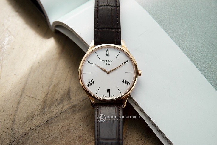 Đồng hồ Tissot T063.409.36.018.00 kính sapphire chống trầy - Ảnh 2