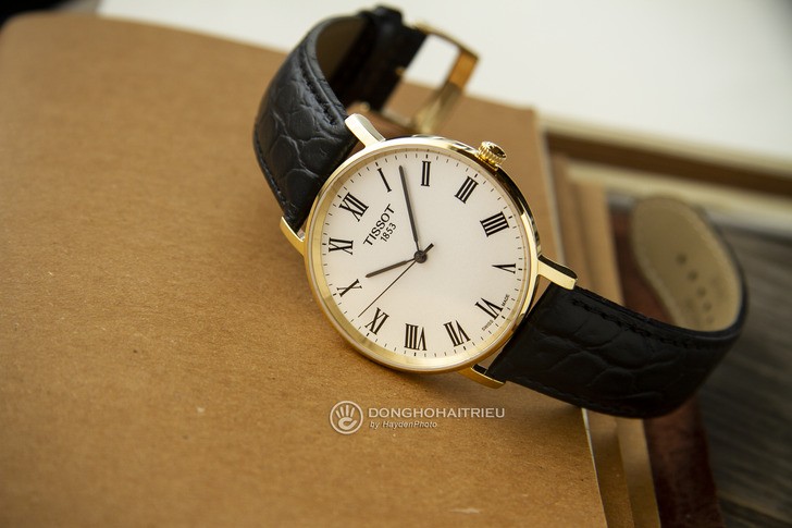 Đồng hồ Tissot T109.410.36.033.00: Sự đơn giản trường tồn - Ảnh 6