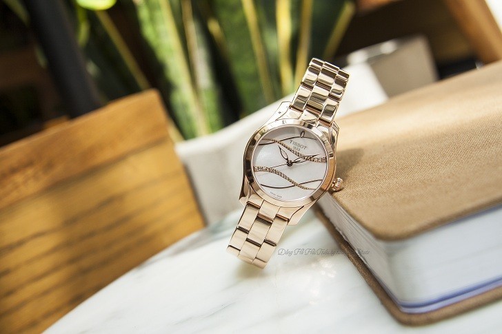 Đồng hồ Tissot T112.210.33.111.00 dải lụa pha lê trên xà cừ - Ảnh 2