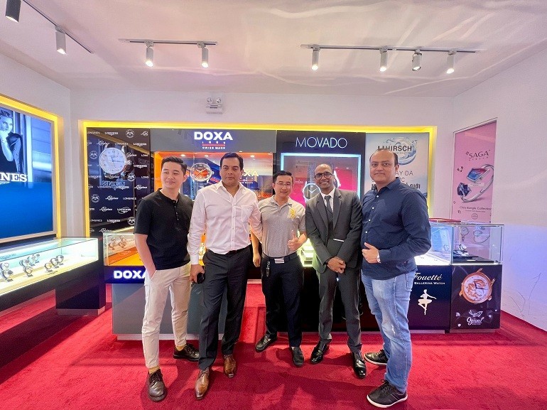 Tổng giám đốc Movado Group đến thăm showroom Hải Triều