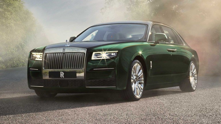Xe Rolls Royce Ghost đen hồng của Ngọc Trinh toát lên vẻ đẹp nữ tính và quý phái - Ảnh 10