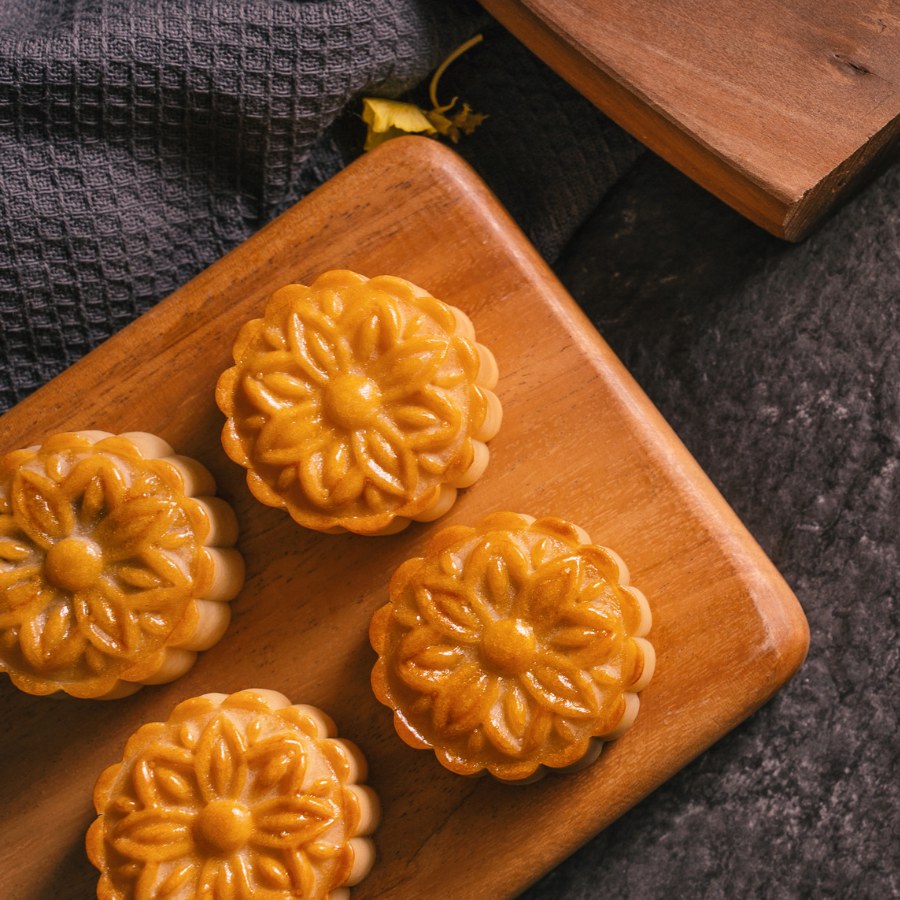 Hướng dẫn làm bánh trung thu tại nhà ngon, đơn giản - Ảnh 8