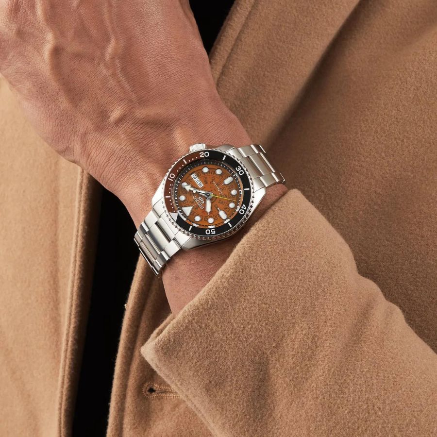 Nâu thẫm của SEIKO
