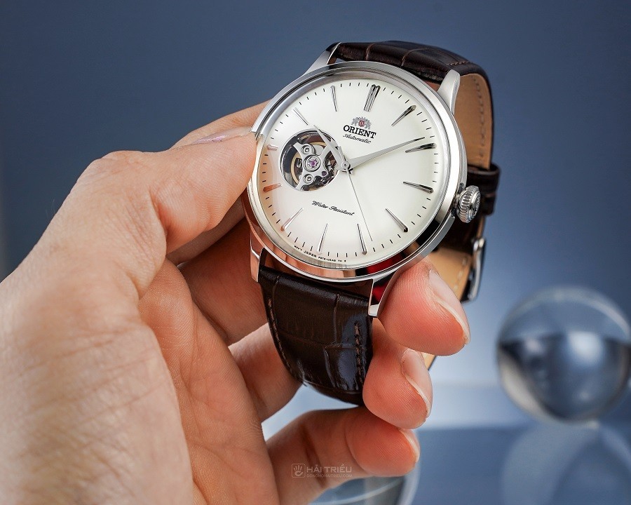 Cận cảnh những chiếc đồng hồ Orient cơ lộ máy