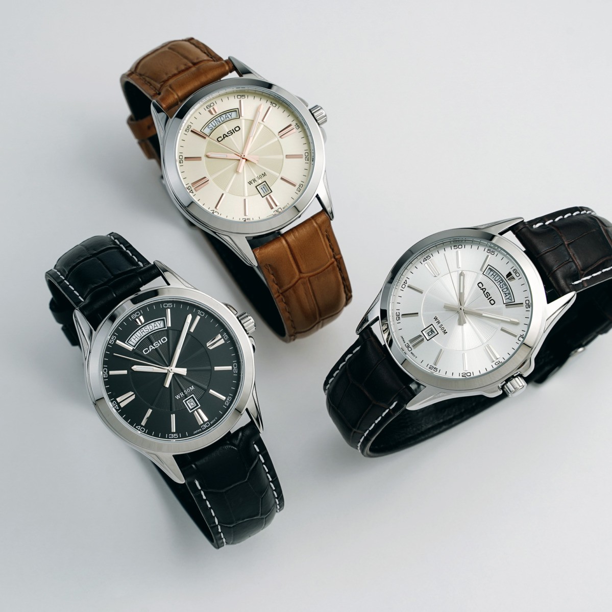 Lịch ngày trên đồng hồ Casio