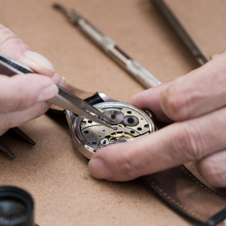 Trung tâm sửa chữa đồng hồ Citizen - Thay Pin, thay mặt kính đồng hồ Citizen (Eco-Drive)