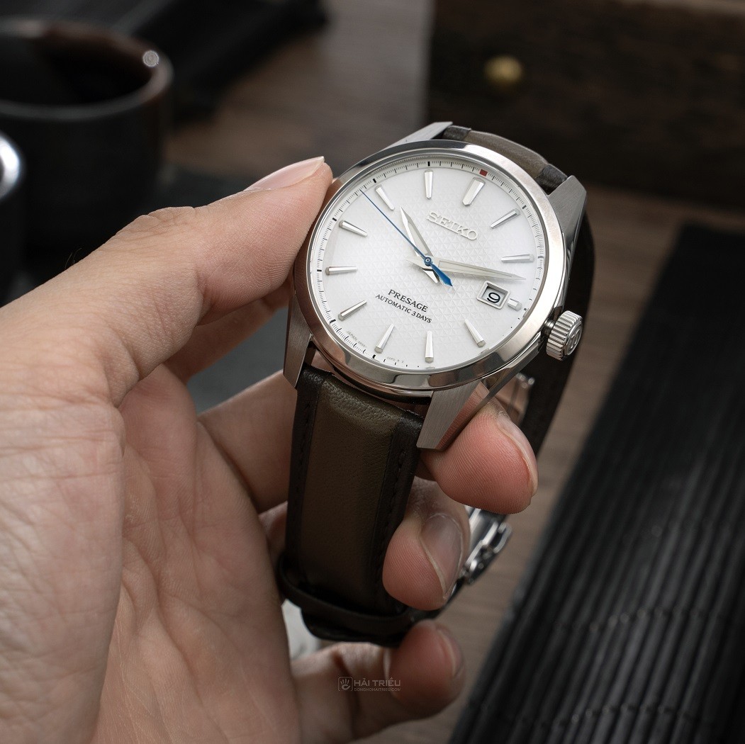 Phiên bản Seiko Presage Sharp Edged trong bộ sưu tập Seiko Watchmaking 110th Anniversary