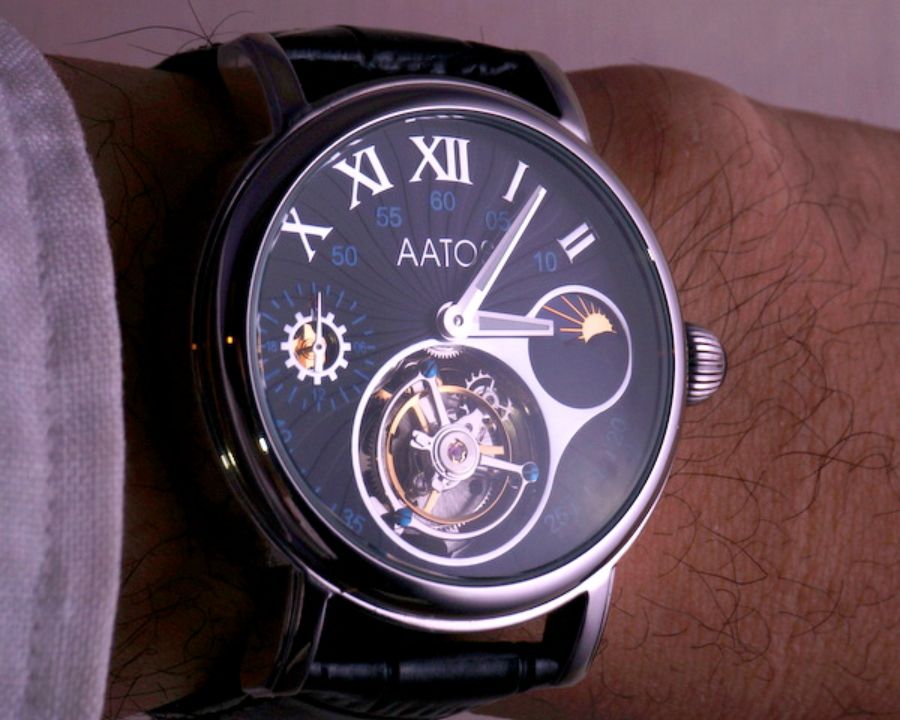 Tourbillon AATOS Tiago rẻ nhất thế giới với thiết kế đơn giản, không cầu kỳ - Ảnh 10
