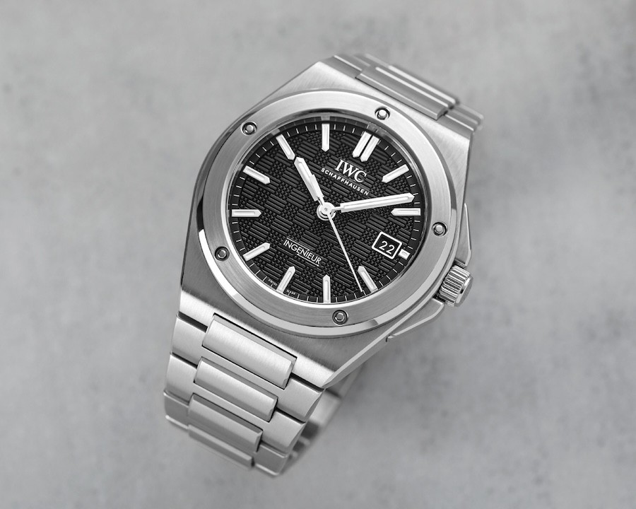 IWC Ingenieur được xem là sự kết hợp giữa đồng hồ Royal Oak và Nautilus - Ảnh 7
