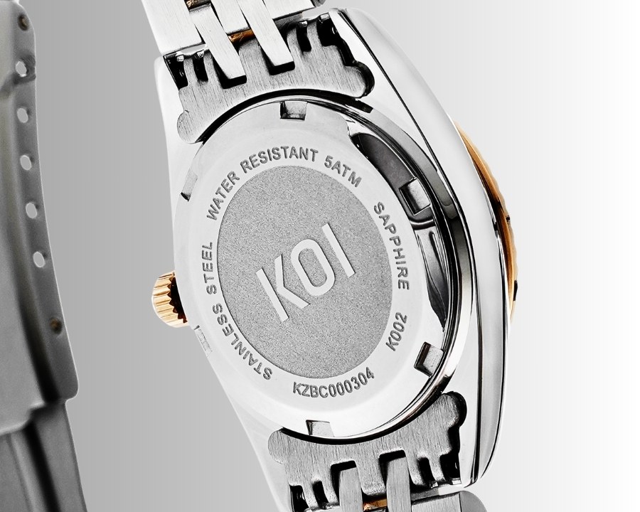 Ký hiệu 5ATM và 5 Water Resistant sẽ xuất hiện trên bề mặt số hoặc khắc dưới mặt sau đồng hồ - Ảnh 4