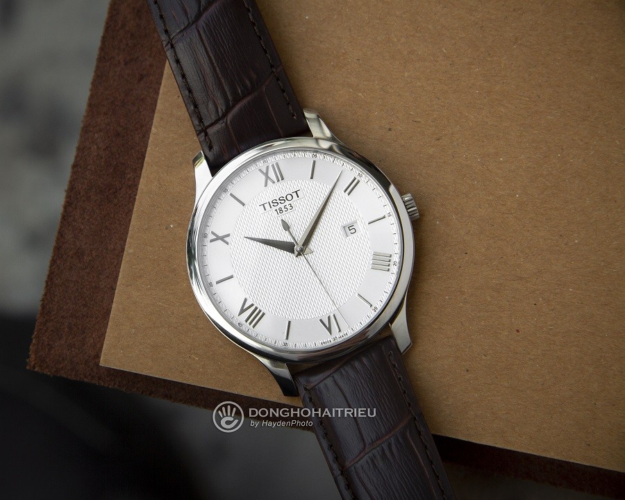 Đồng hồ Tissot T063.610.16.038.00 - ảnh 1