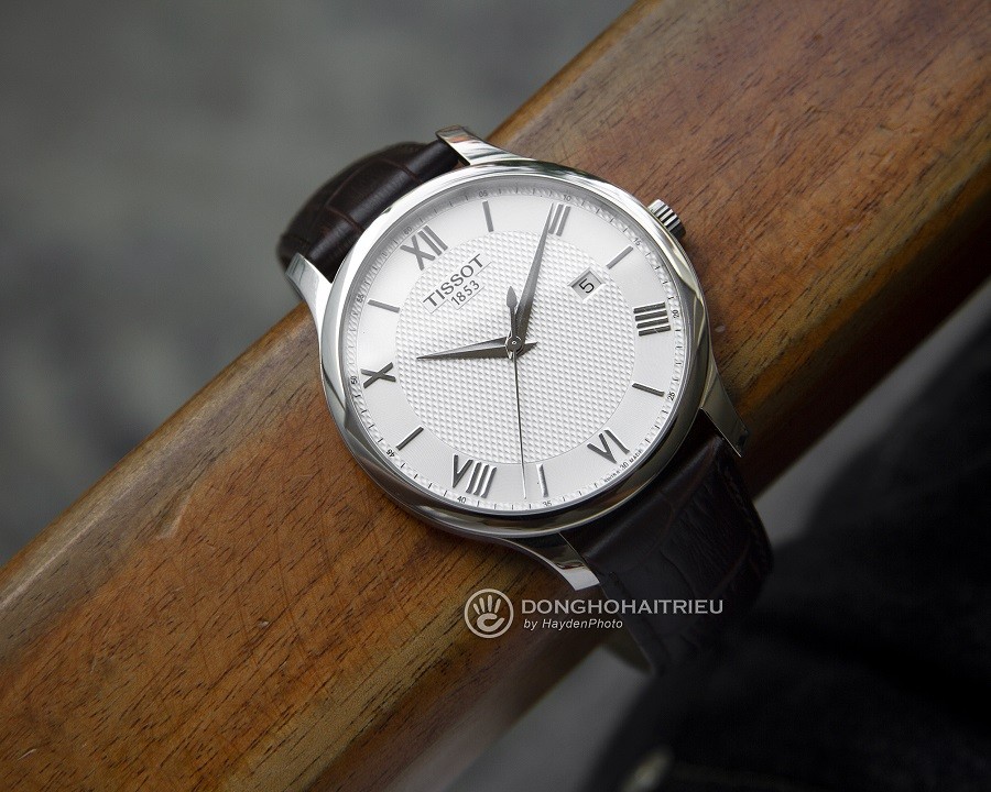 Đồng hồ Tissot T063.610.16.038.00 - ảnh 2