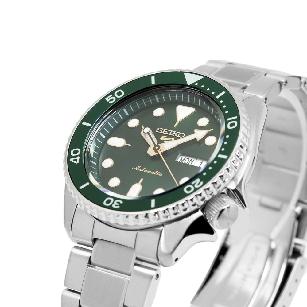 Review đồng hồ Seiko 5 Sports SRPD63K1