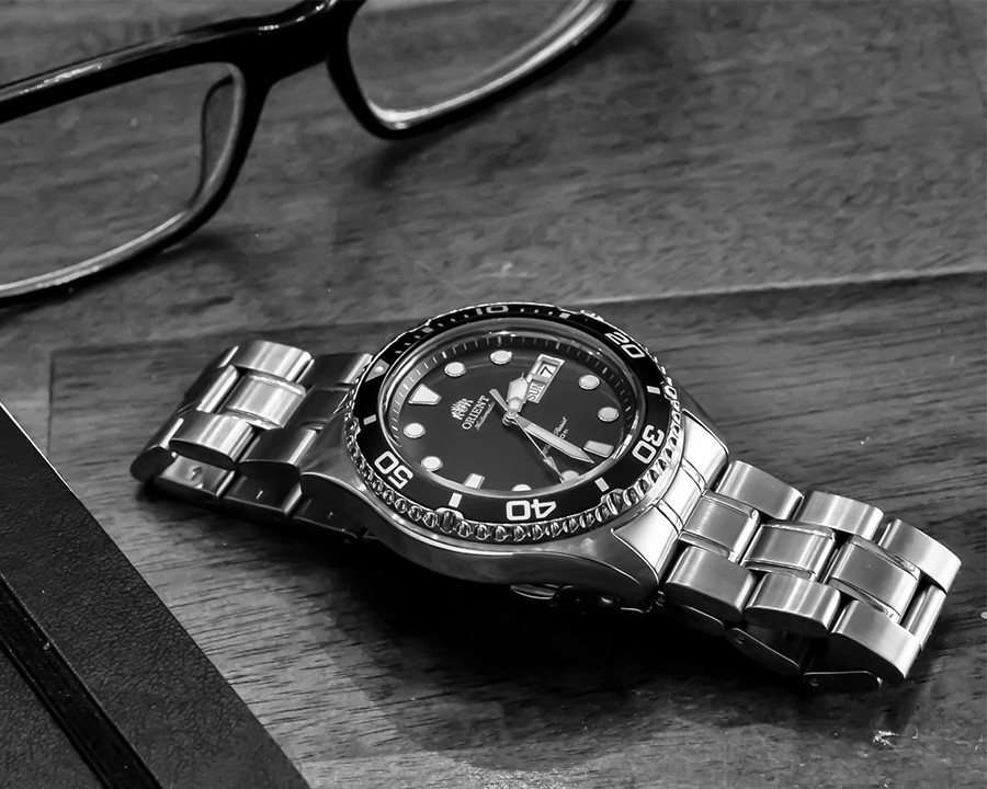 Bezel là gì? 3 kiểu Bezel thường gặp & 8 chức năng bí ẩn - Ảnh 4