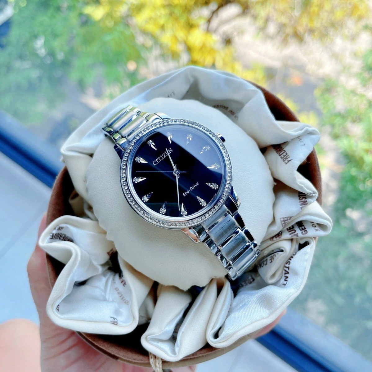 Đồng hồ Citizen FE7040-53E