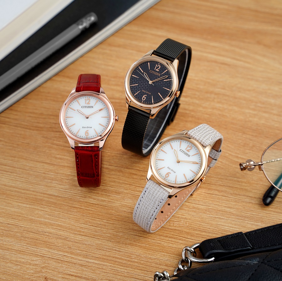 Cách sạc pin đồng hồ Citizen Eco Drive