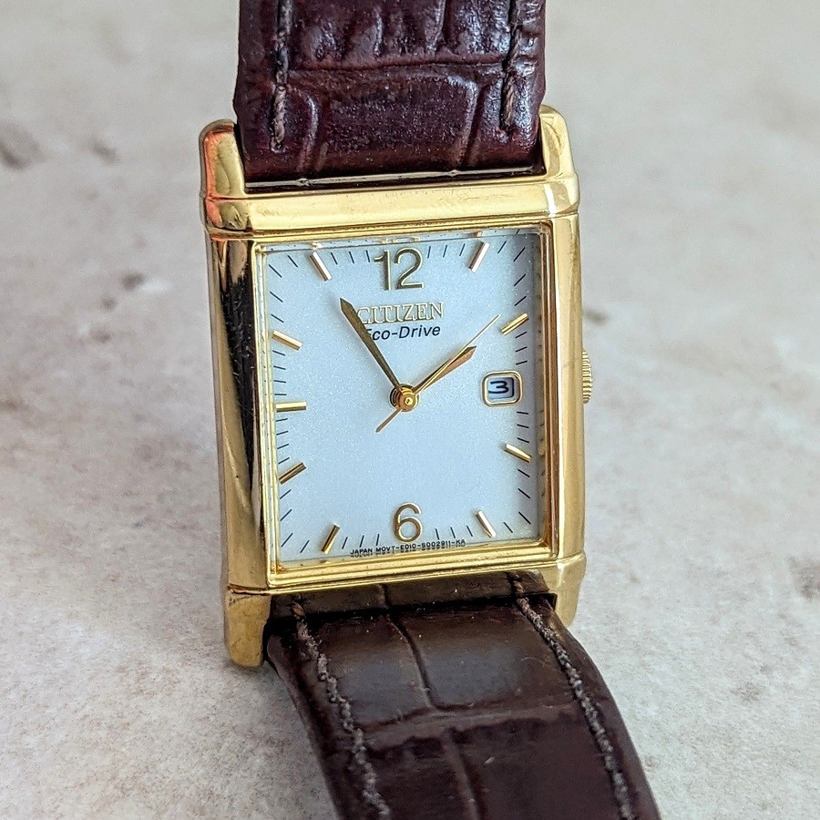 Citizen mặt vuông nam đa dạng các bộ máy đồng hồ, có cả Eco Drive - ảnh 3
