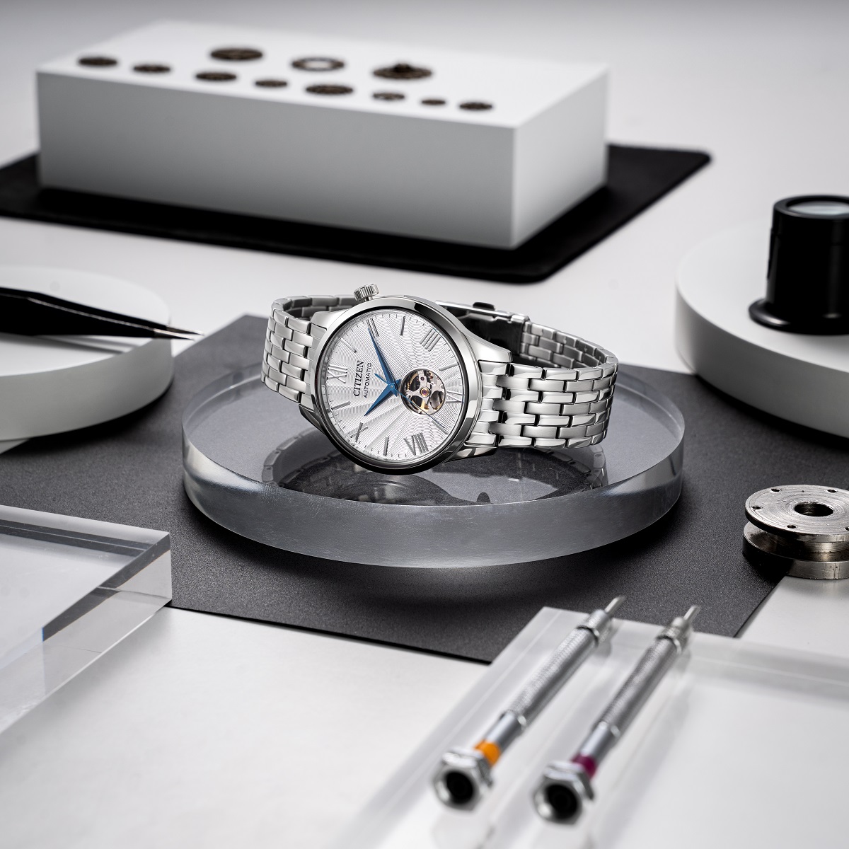 Đồng hồ Citizen Automatic Open Heart NH9130-84A - Ảnh 2
