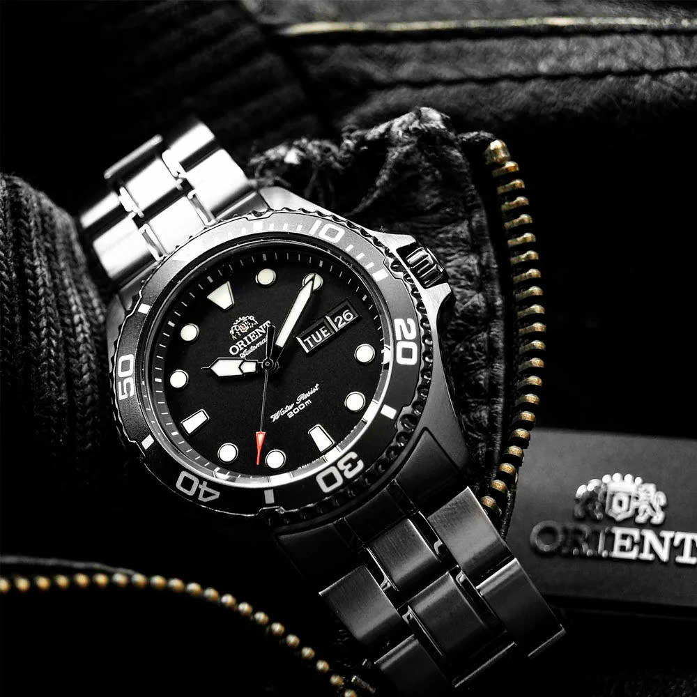 Chức năng Day Date trên bộ sưu tập Orient Sports - Hình 5