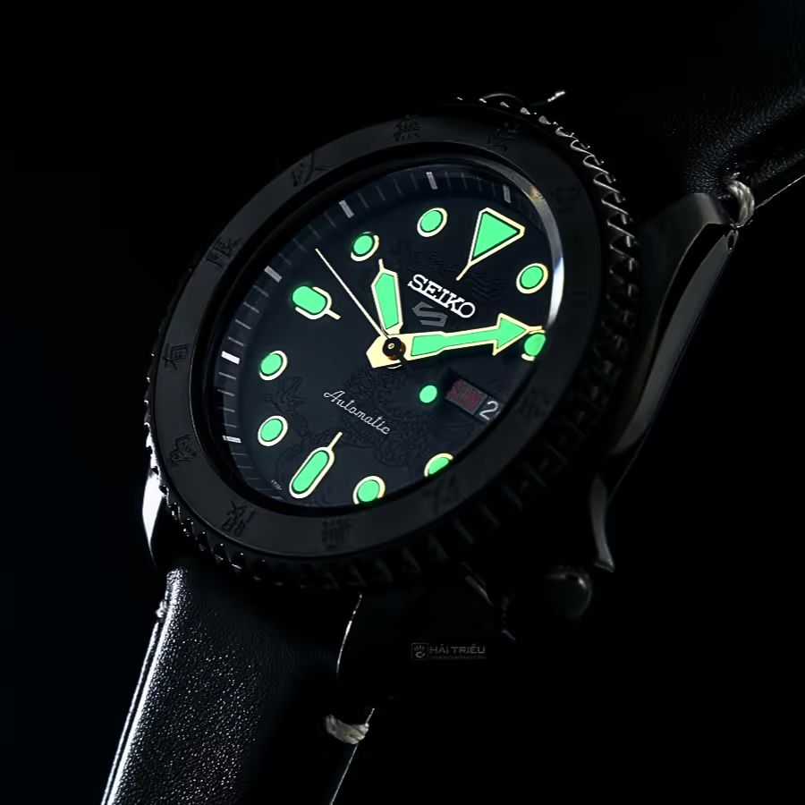 Seiko 5 sử dụng hiệu ứng Lumibrite bản giới hạn - Hình 10
