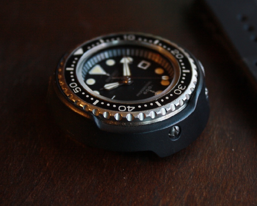 Hình dáng của Seiko Tuna giống như một lon cá ngừ đóng hộp