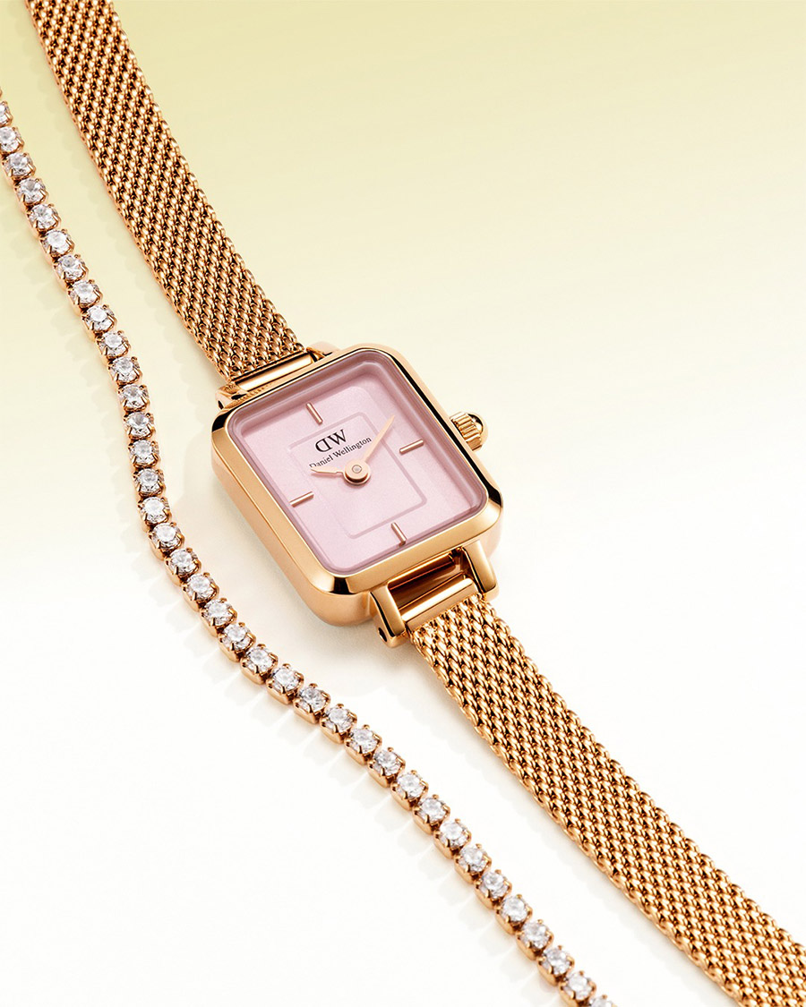 Lựa chọn một cặp lắc tay Daniel Wellington DW00400387 để thêm phần đặc biệt trong mối quan hệ của bạn ngay hôm nay