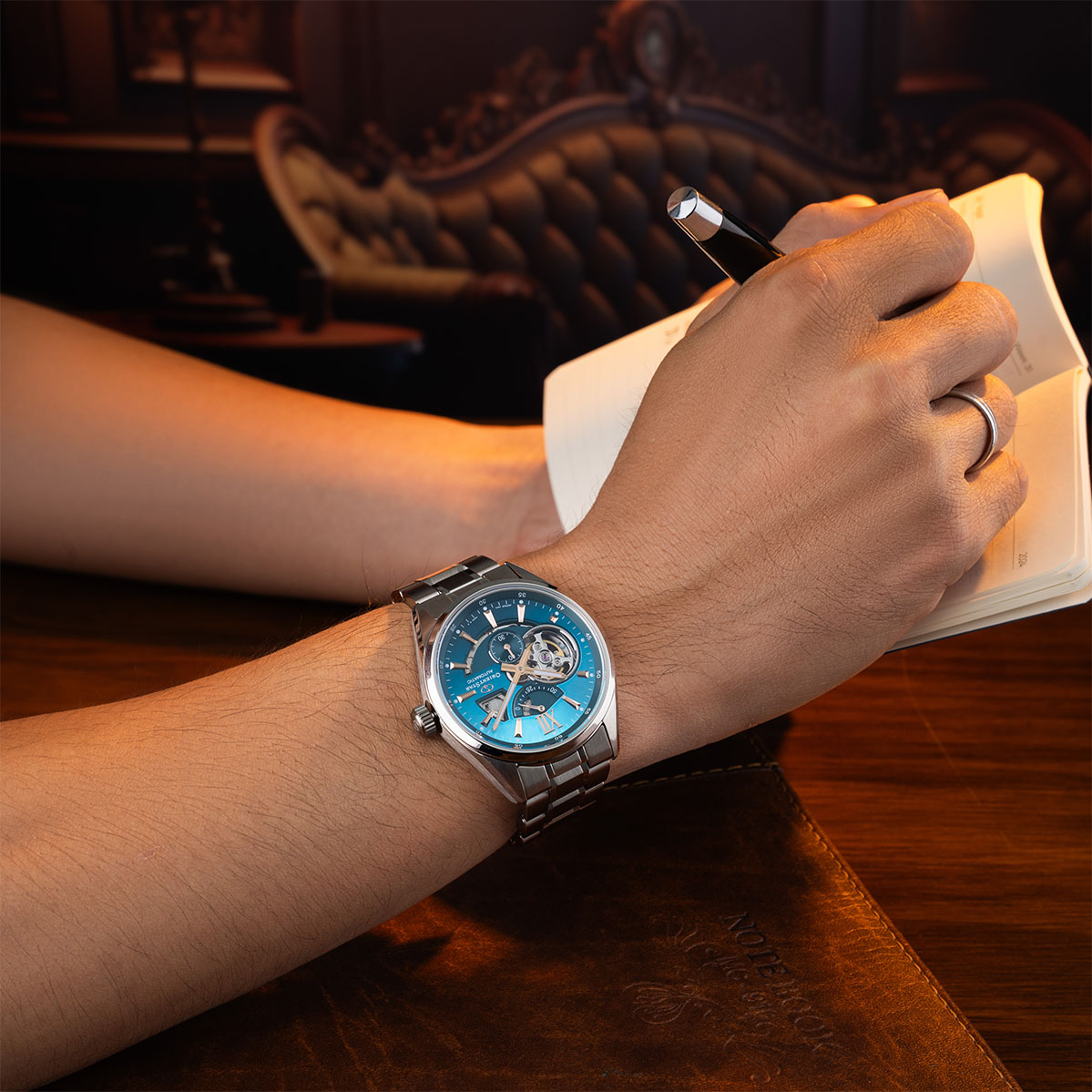 Đồng hồ Orient Star RE-AV0122L00B - ảnh 4