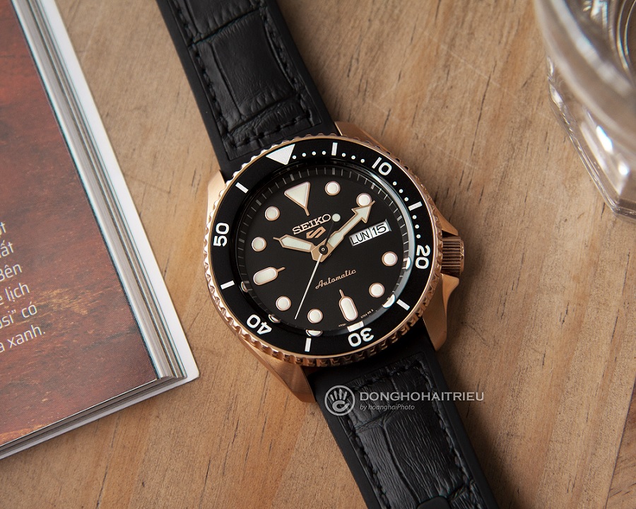 Đánh giá Seiko SRPD - DNA thiết kế SKX vang danh một thời